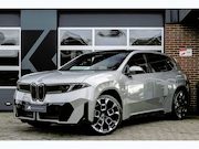 BMW iX3 - 50 xDrive M Sport | Panorama | Trekhaak | 3D Head-Up | 360 C