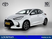 Toyota Yaris - 1.5 Hybrid Dynamic | Navigatie | Trekhaak |