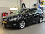 Ford Focus - 1.0 EcoBoost Titanium - Trekhaak - Clima - Bluetooth