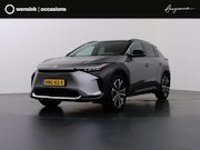 Toyota bZ4X - Premium 71 kWh | SOH 96,8% | Trekhaak | Panoramadak | Cruise
