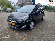 Hyundai ix20 - 1.6i i-Catcher autom. Navi Pano Leer