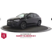 Mercedes-Benz GLA-Klasse - 250 e AMG Line Black Optiek / Sfeerverlichting / Stoelverwar