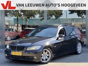 BMW 3-serie - Touring 325i Executive | Navi | Trekhaak | Stoelverwarming