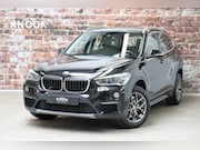 BMW X1 - sDrive20i Executive Automaat / Navigatiesysteem Plus / Trekh