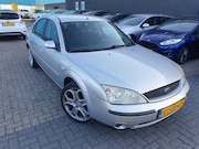 Ford Mondeo - 1.8-16V First Edition