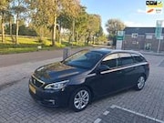 Peugeot 308 - SW 1.2 PureTech Blue Lease Executive