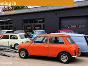 Austin Mini - 1000 Super de Luxe, Komt binnen
