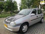 Opel Corsa - 1.2i-16V 5 drs Automaat