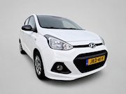 Hyundai i10 - 1.0i Automaat - 5 drs - Airco - Stoelverwarming - Stuurverwa