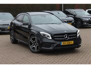 Mercedes-Benz GLA-Klasse - 180 Business Solution AMG Night Upgrade / Camera / Apple Car