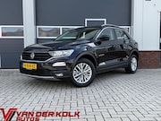 Volkswagen T-Roc - 1.5 TSI Style Business | LED | CarPlay | Navigatie | Adaptiv