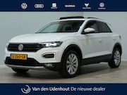 Volkswagen T-Roc - 1.0 TSI Style | Trekhaak | Panorama | Full-LED | Navi