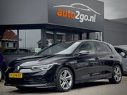 Volkswagen Golf - 1.5 eTSI AUT7 R-LINE+ SPORT-INT NAVI CAMERA DIGI-DASH APPLE-