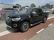 Nissan Navara - RENAULT ALASKAN 2.3 dCi 140KW Double Cab AUT. KLIMA LEER NAV