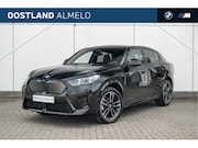 BMW iX2 - eDrive20 M Sport / Sportstoelen / Achteruitrijcamera / M Ada