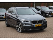 BMW X1 - sDrive18i Executive Ed. M Sport / Trekhaak / Camera / Head-u