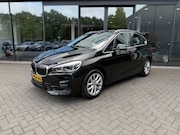 BMW 2-serie - 220i 192pk High Exe, Leer, Sportstoel, HeadUp, Trekhk afn, N