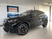 Volkswagen Tiguan - 1.5 eHybrid R-Line Edition 272 PK Panoramadak , Headup , Tre