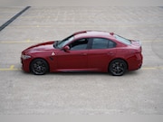Alfa Romeo Giulia - 2.9 V6 Quadrifoglio Manual