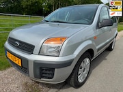 Ford Fusion - 1.4-16V Cool & Sound top onderhouden met airco en trekhaak