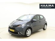 Toyota Aygo - 1.0 VVT-i x-play | Airco | Camera | 5 Deuren | Bluetooth | Z