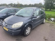 Renault Scénic - 2.0-16V BUSINESS Line 5 persoons Trekhaak Cruise Clima