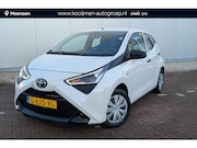 Toyota Aygo - 1.0 VVT-i x-fun NL-auto, boekjes compleet, airconditioning,