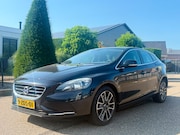 Volvo V40 - 2.0 D4 R-Design Business 2014 Navi/Clima/Lmv