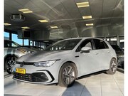 Volkswagen Golf - 1.5 eTSI R-LINE/Virtual Cockpit/Automaat/Apple Carplay/Camer