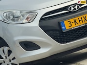 Hyundai i10 - 1.0 Black Pack - Sleek Silver - Airco/El.pakket/Nav - 122dkm