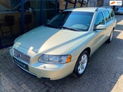 Volvo V70 - 2.4 Kinetic 93.442KM