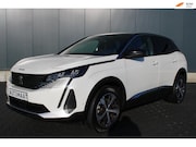 Peugeot 3008 - 1.2 PureTech Allure TREKHAAK STOELVERWARMING