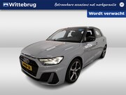 Audi A1 - Sportback 30 TFSI 115pk Pro Line S / 2x S-Line / Navigatie b
