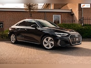 Audi A3 - 30 TFSI S Edition 110 PK Aut. 2x S-Line Pano LED Matrix Trek