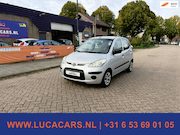 Hyundai i10 - 1.1 Active 2X SLEUTEL + BOEKJES! NIEUWE APK! ZUINIG IN VERBR
