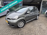 Toyota Aygo - 1.0-12V Aspiration Green | 2E EIGENAAR | 12MND GARANTIE | AI