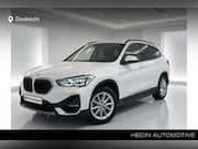 BMW X1 - sDrive18i Automaat | Trekhaak | Stoelverwarming |