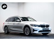 BMW 3-serie - Touring 318i High Executive|Carplay|Stoelverwarming|Navi