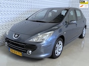 Peugeot 307 - 1.6-16V Griffe CRUISE-LEER-PDC-TREKHAAK (2005)