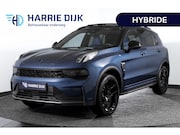 Lynk & Co 01 - 1.5 PHEV 261PK MY24 | Black Pakket | Donkere hemel | 7.4 kWh