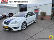 Ford Focus - 2.5-20V ST Distributie, koppeling, banden remmen zijn vervan