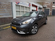 Kia Niro - 1.6 GDi Hybrid DynamicLine Aut6 | LEER/ stof | Cruise + Lane