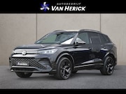 Volkswagen Tiguan - 1.5 eHybrid R-Line 272PK | Black Style | IQ Light | Trekhaak