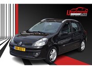 Renault Clio - Estate 1.2 TCE Sélection Business Sport NAP Panodak PDC