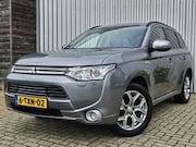 Mitsubishi Outlander - 2.0 PHEV Executive Edition / Camera