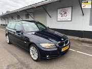 BMW 3-serie - 320i Business Line KEYLESS |PANO| AUT.| LEDER|NAP
