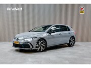 Volkswagen Golf - 1.5 eTSI R-Line | PANO | STOELVERWARMING