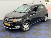 Dacia Sandero - 0.9 TCe S&S Stepway Lauréate / NAVI-MULTIEMEDIA / NAP / AIRC