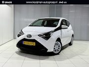 Toyota Aygo - 1.0 VVT-i x-play limited Navigatie systeem , All season band