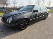 Mercedes-Benz E-klasse - E 320 Automaat Airco Cruisecontrol MARGE